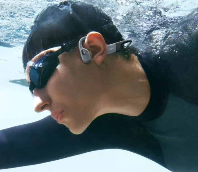 Actualité : CES 2024 – Shokz annonce l’OpenSwim Pro, un casque pour écouter de la musique en nageant