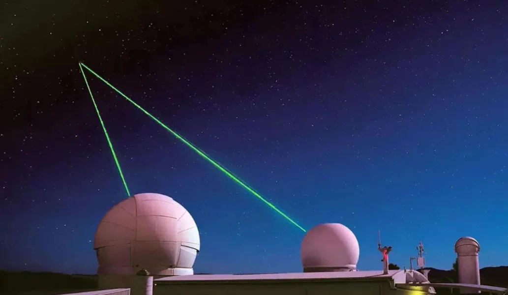 Une startup japonaise veut nettoyer l’orbite terrestre à coups de laser